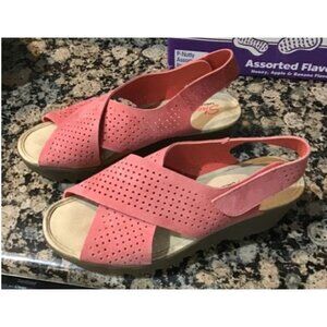 Sketcher Petite Paralle-Plot Sq Perf Peep Toe Slingback Wedge Sandal Coral 5.5